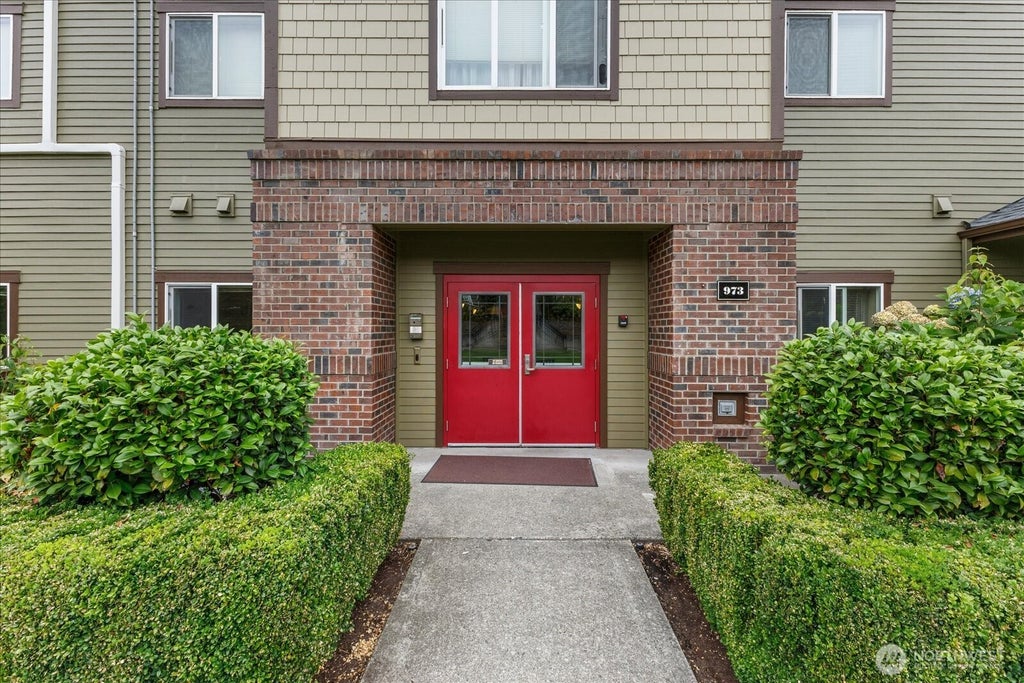 Photo of 973 NE Ingram Street #A101, Issaquah, WA 98029 (MLS # 2571177)