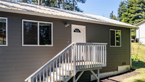 A home in Camano Island