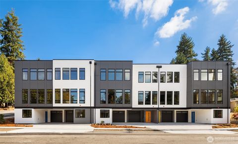 18440 10th Avenue NE Shoreline WA 98155