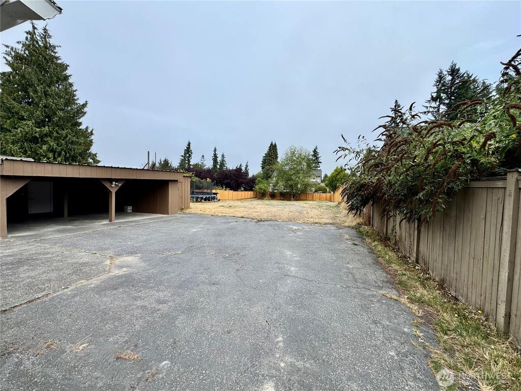 Photo of 6311 188th Street SW, Lynnwood, WA 98037 (MLS # 2550413)