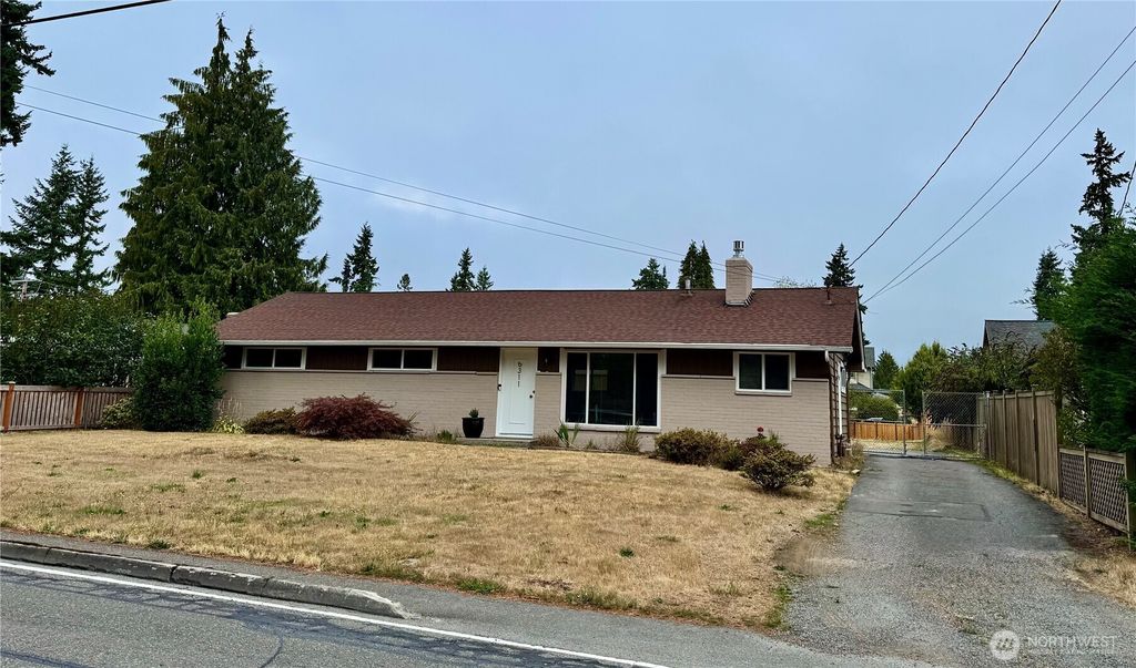 Photo of 6311 188th Street SW, Lynnwood, WA 98037 (MLS # 2550413)
