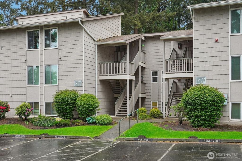 Photo of 33011 18th Place S #F106, Federal Way, WA 98003 (MLS # 2521651)