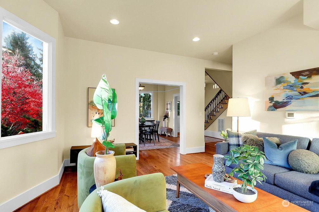 Photo of 1816 11th Avenue W, Seattle, WA 98119 (MLS # 2179953)
