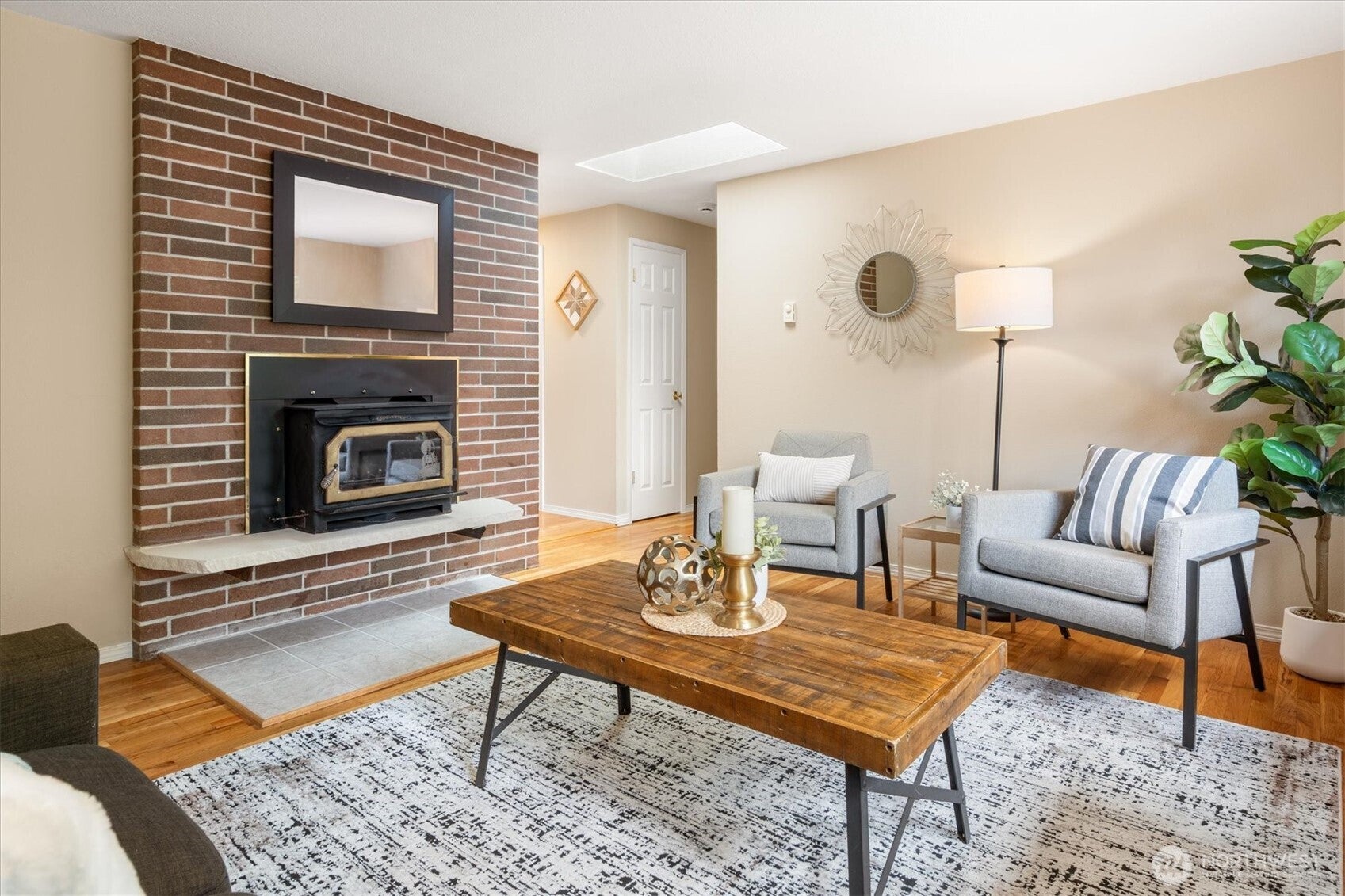 9626 Laurel Lane