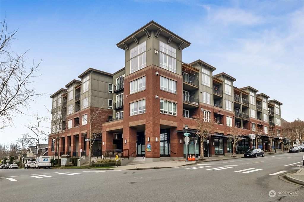 Photo of 1880 25th Street NE #N308, Issaquah, WA 98029 (MLS # 2187602)
