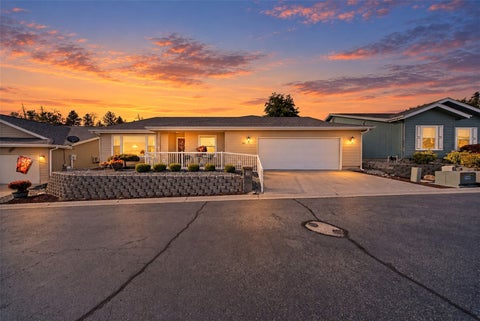 Photo of 1837 Heritage Drive DR, Wenatchee, WA 98801 (MLS # 2595177)