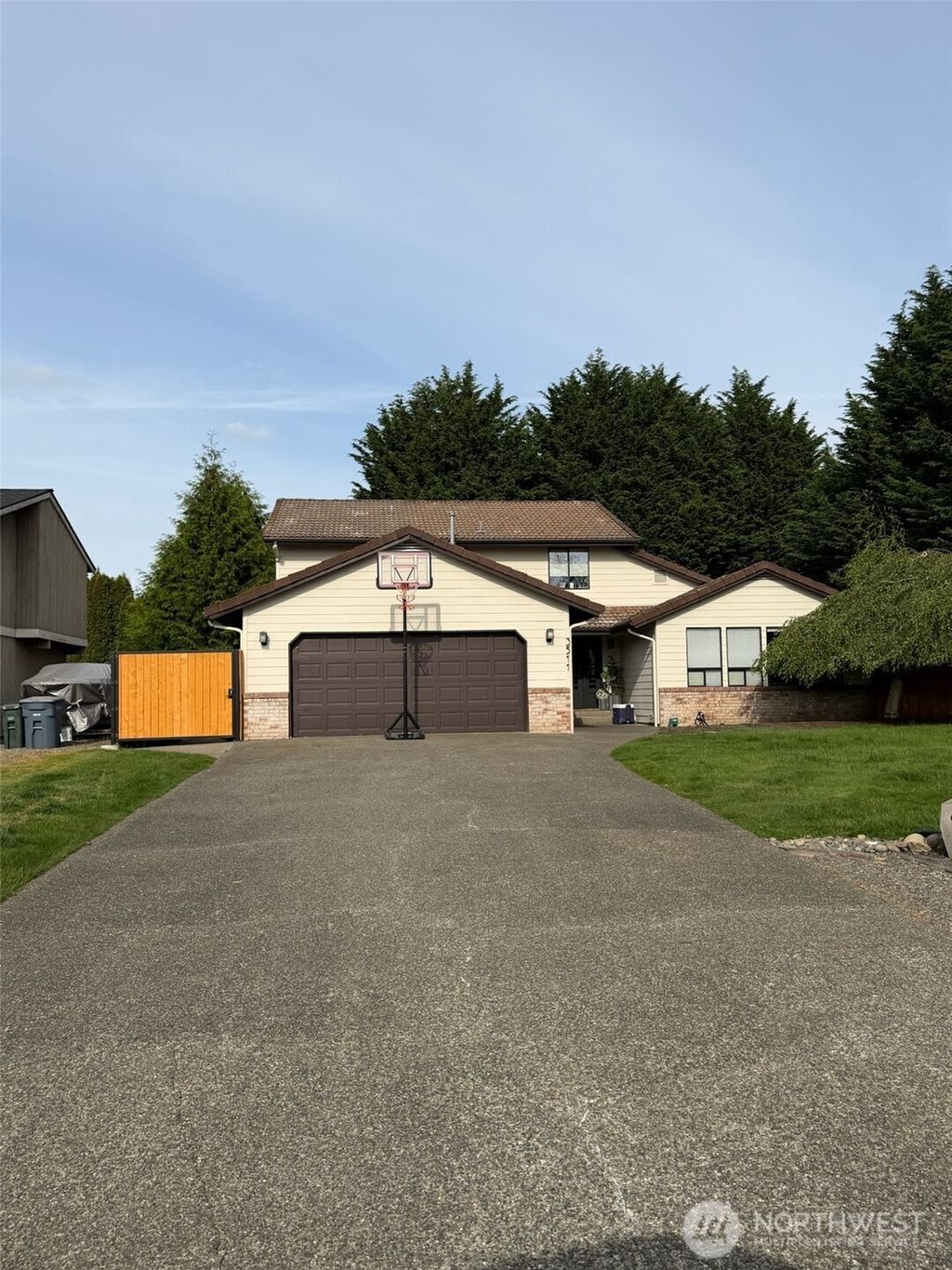 Photo of 3511 196th Avenue Ct East CT, Lake Tapps, WA 98391 (MLS # 2520508)
