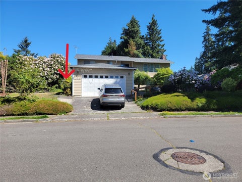 Photo of 5425 NW 172nd Street NW, Lynnwood, WA 98037 (MLS # 2550869)