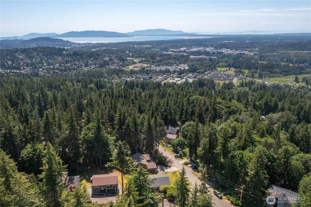 Photo of 1668 Sapphire Trail, Bellingham, WA 98226 (MLS # 2459689)
