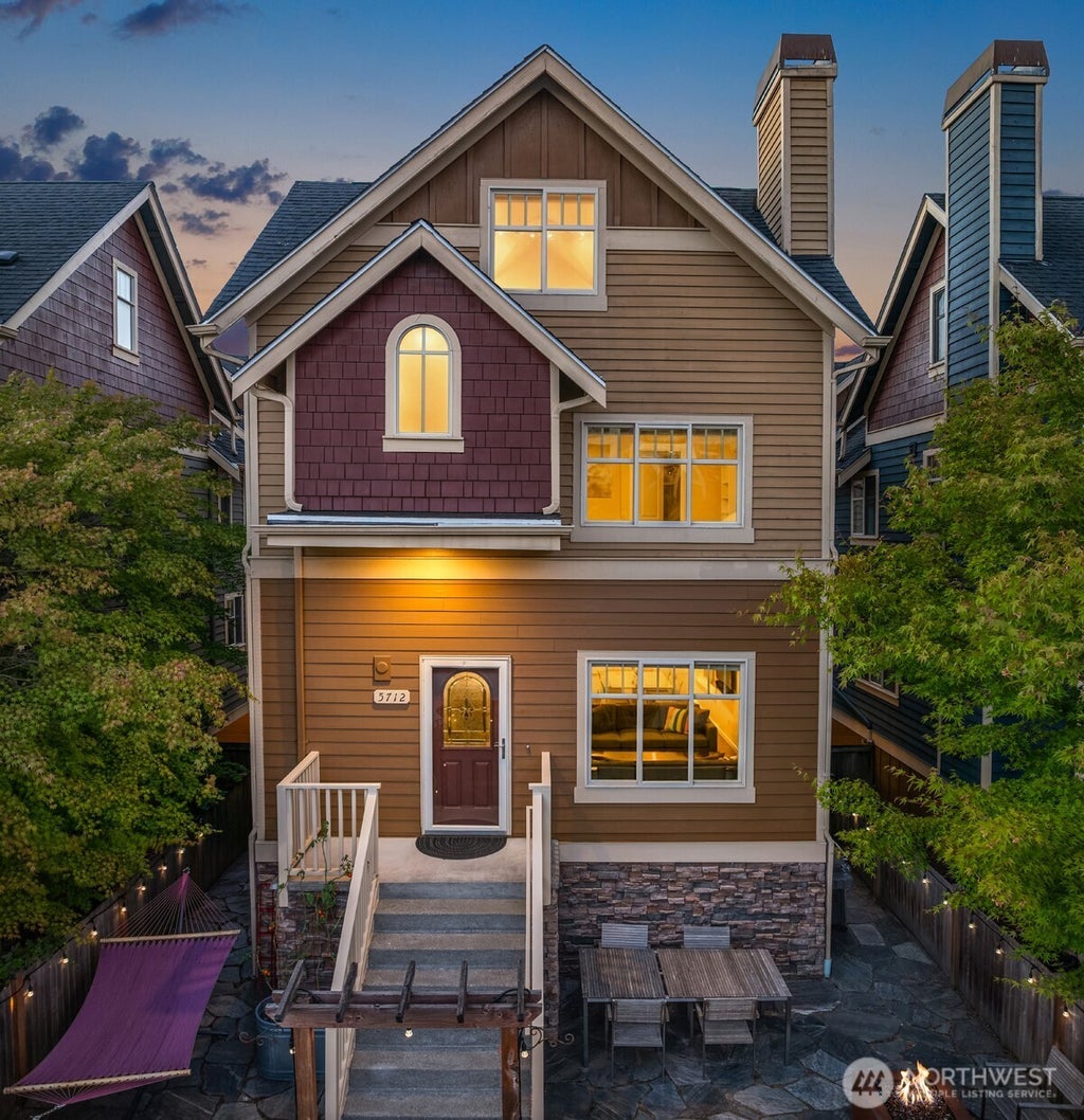 Photo of 5712 17th Avenue NW, Seattle, WA 98107 (MLS # 2577000)