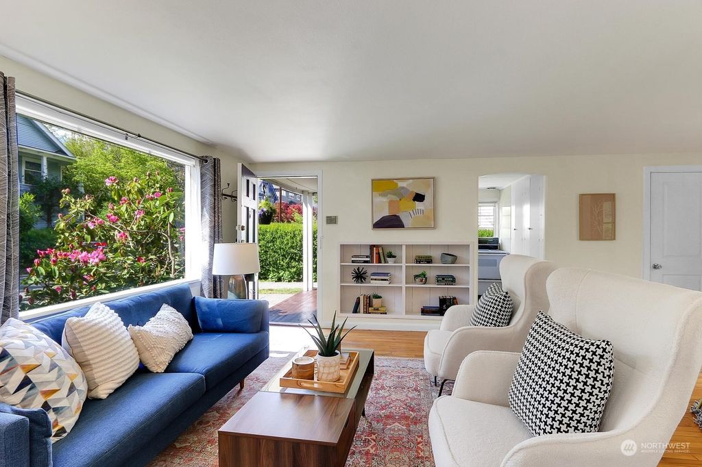 Photo of 5308 47th Avenue S, Seattle, WA 98118 (MLS # 2230654)