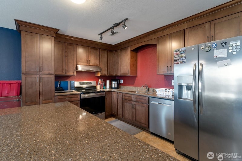 651 SE Bayshore Dr B304