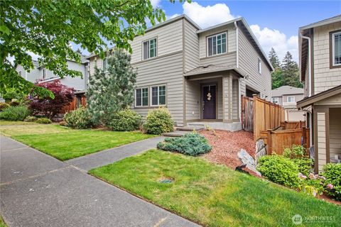 Photo of 3340 Hoffman Hill Blvd BLVD, Dupont, WA 98327 (MLS # 2520670)