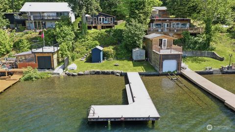 Photo of 1249 Summit Lake Shore Road NW, Olympia, WA 98502 (MLS # 2529189)