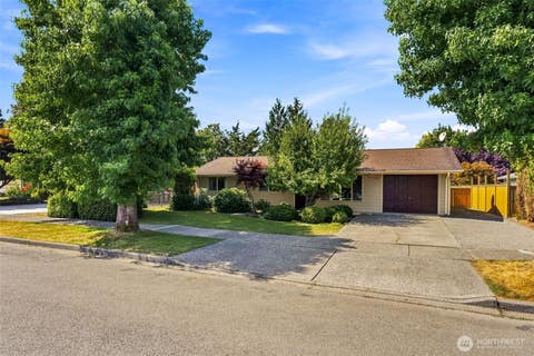 Photo of 1442 Loraine Street, Enumclaw, WA 98022 (MLS # 2572201)