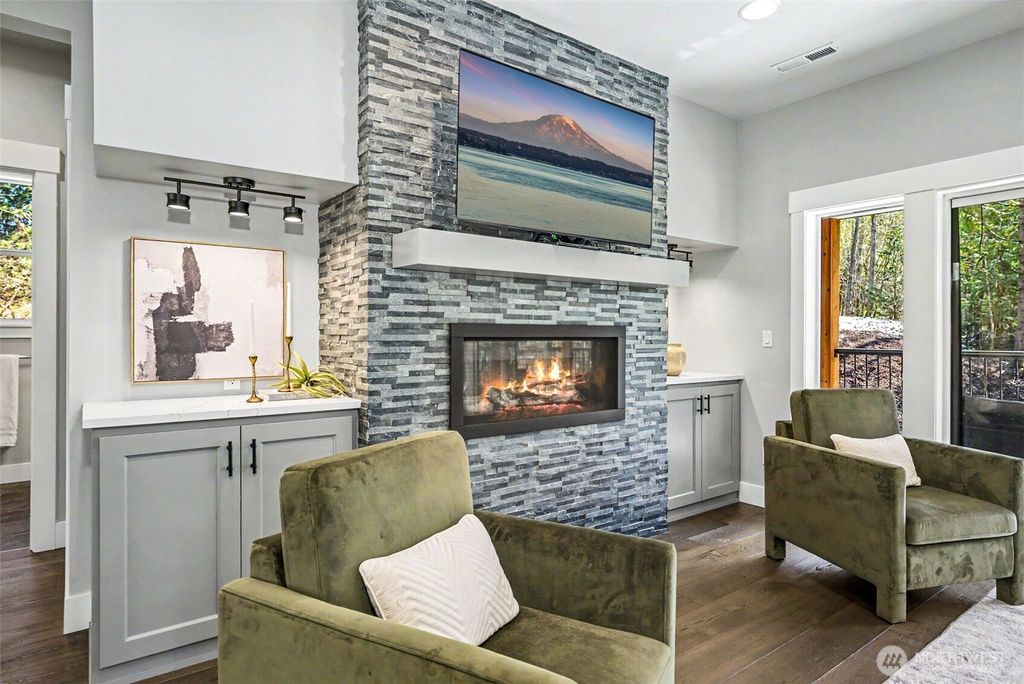 Photo of 17823 214th Avenue Ct E, Orting, WA 98360 (MLS # 2503487)