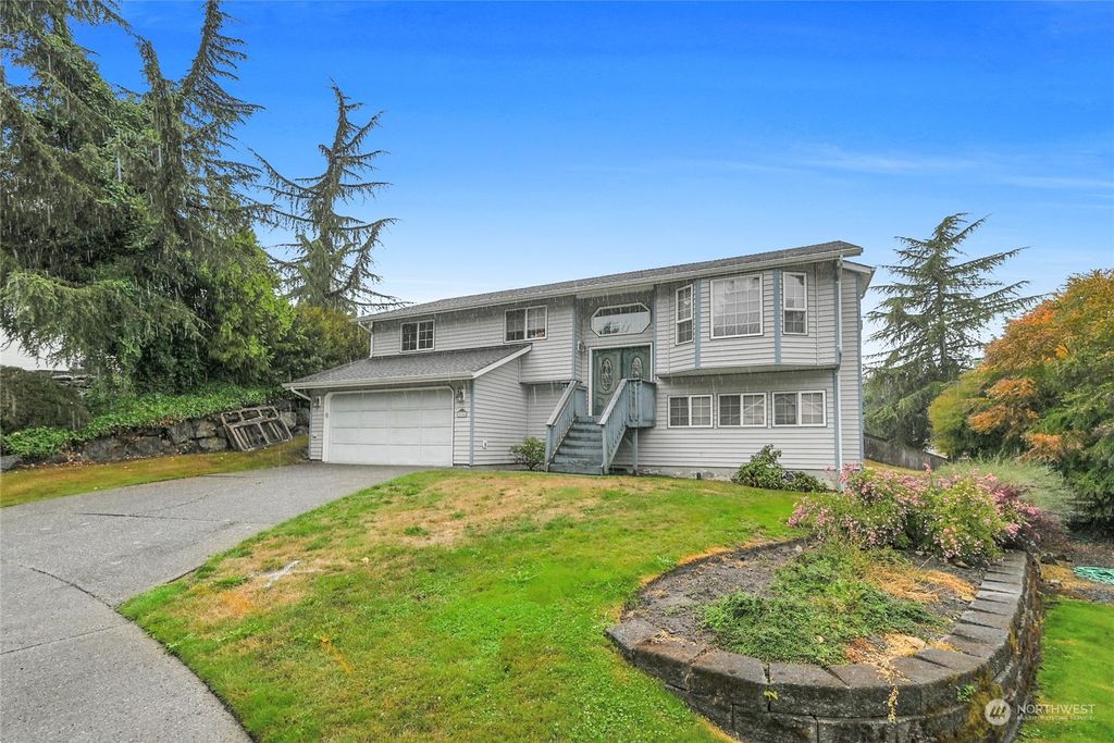 Photo of 5604 73rd Drive NE, Marysville, WA 98270 (MLS # 2165758)
