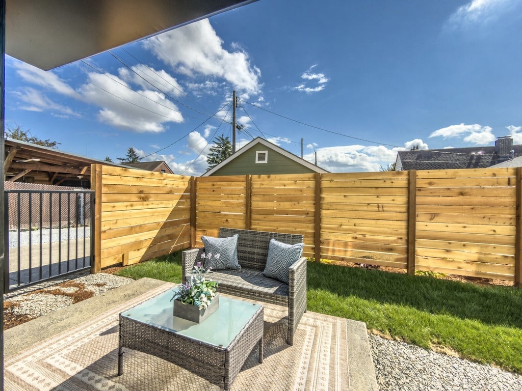 Photo of 5404 20th Avenue S, Seattle, WA 98108 (MLS # 2598584)