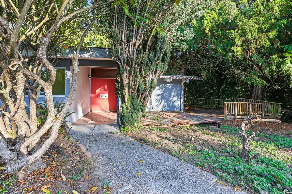 Photo of 8804 30th Avenue NW, Seattle, WA 98117 (MLS # 2593374)