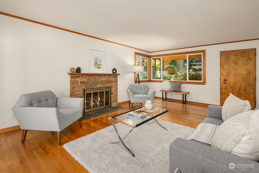 Photo of 18108 Dayton Avenue N, Shoreline, WA 98133 (MLS # 2257101)