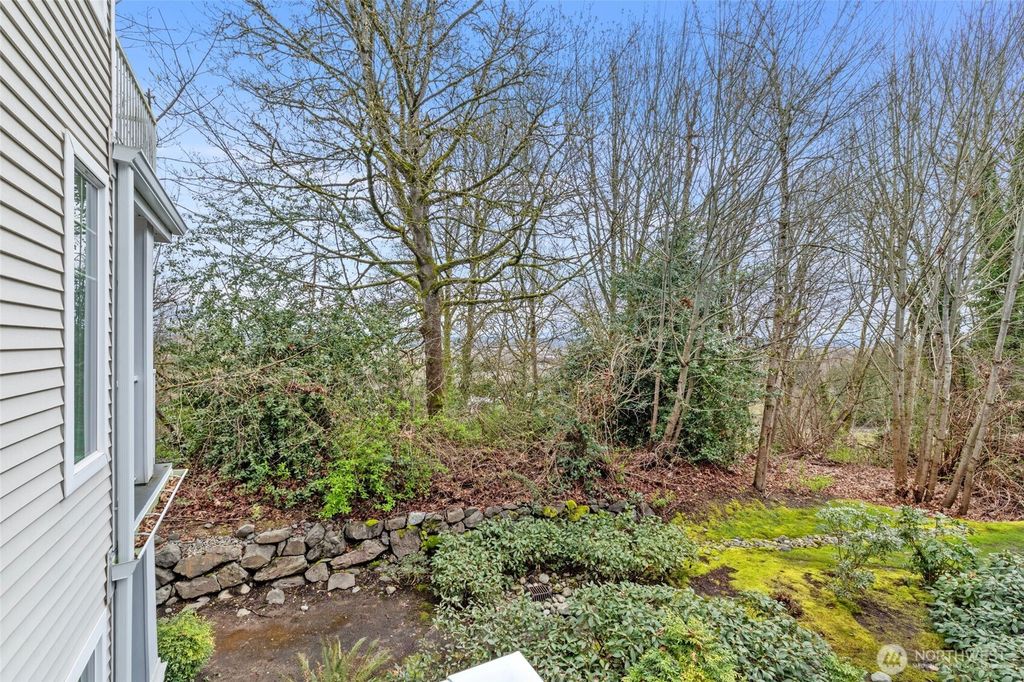 Photo of 21430 40th Place S #G, SeaTac, WA 98198 (MLS # 2498725)