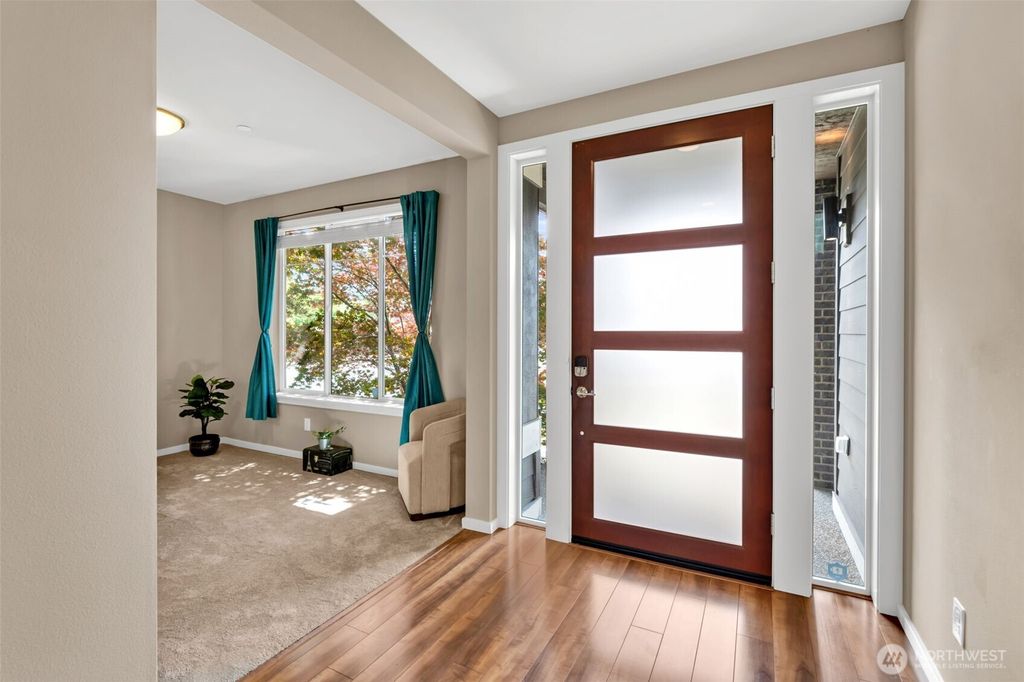 Photo of 10526 SE 277th Place, Kent, WA 98030 (MLS # 2469317)