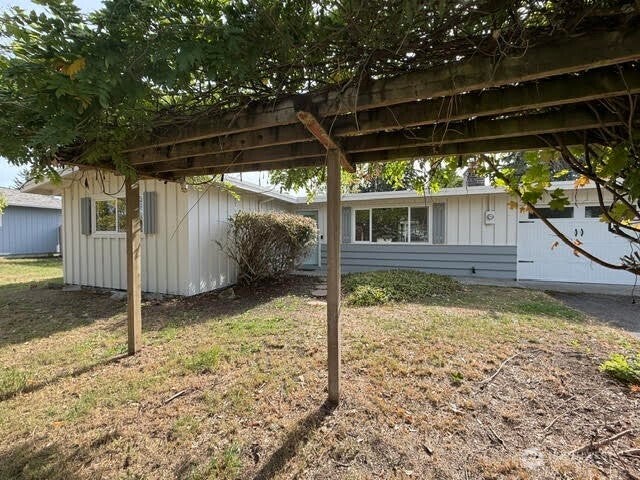 Photo of 712 141st Street E, Tacoma, WA 98445 (MLS # 2583744)