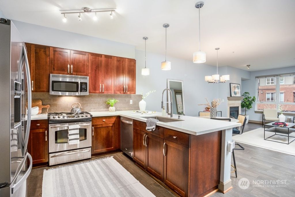 Photo of 1840 25th Avenue NE #209, Issaquah, WA 98029 (MLS # 2186841)