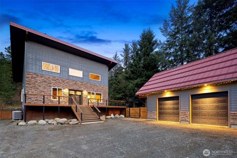 Photo of 9511 E Leavenworth Rd, Leavenworth, WA 98826 (MLS # 2368821)