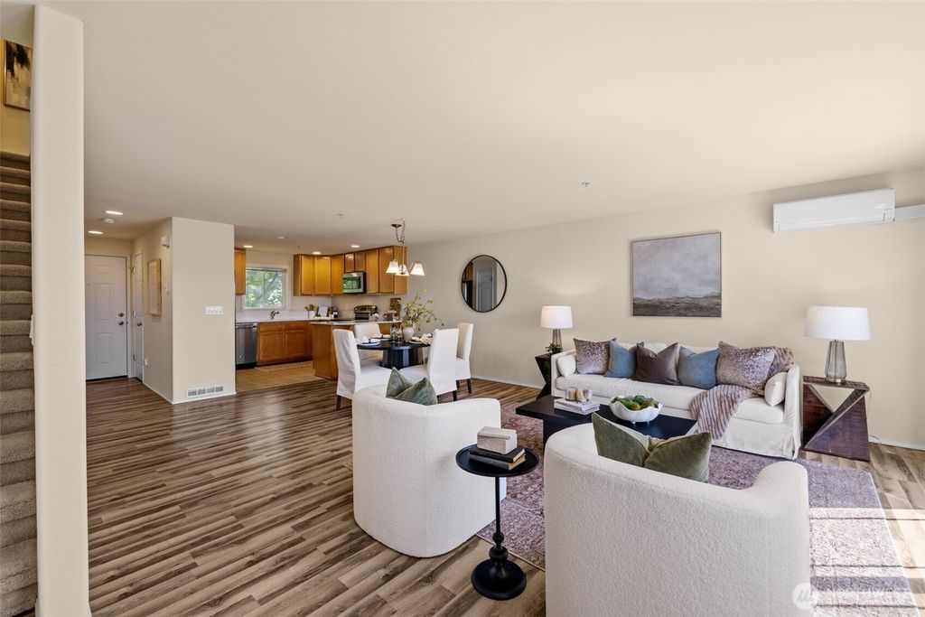 Photo of 3970 129th Place SE #A202, Bellevue, WA 98006 (MLS # 2528580)