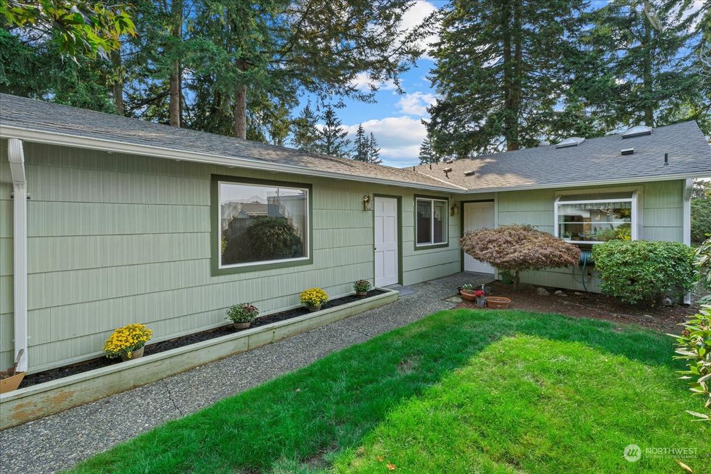Photo of 8405 55th Avenue NE #16, Marysville, WA 98270 (MLS # 2287164)