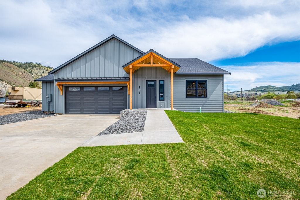 Photo of 131 Fruitful Place, Cashmere, WA 98815 (MLS # 2537313)
