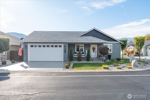 Photo of 213 Village Drive, Manson, WA 98831 (MLS # 2448074)