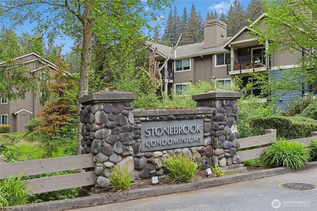 Photo of 19410 Bothell Way NE #D103, Bothell, WA 98011 (MLS # 2517924)