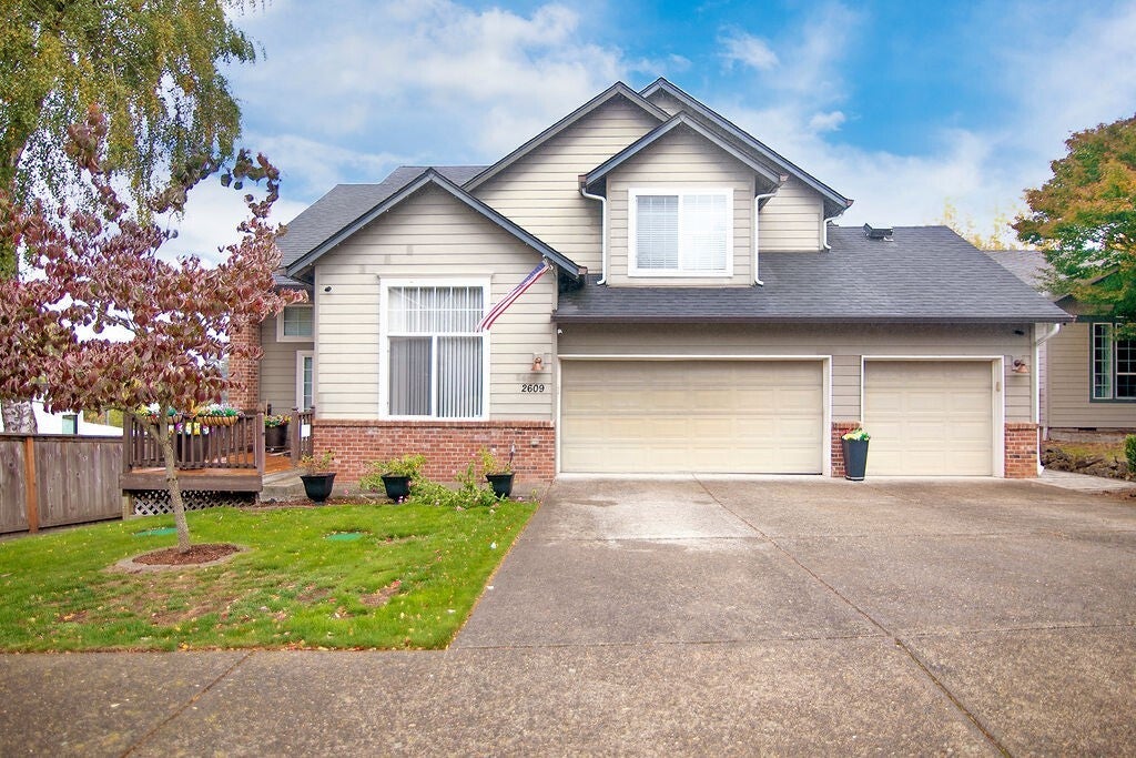 Photo of 2609 NW 37th Avenue, Camas, WA 98607 (MLS # 2597561)