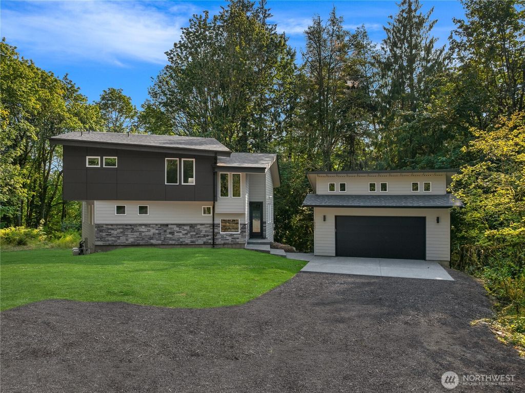 Photo of 18631 296th Place, Duvall, WA 98019 (MLS # 2420678)