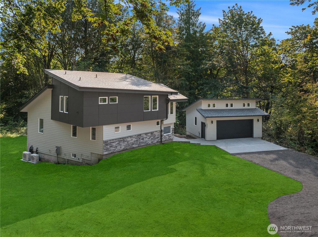 Photo of 18631 296th Place, Duvall, WA 98019 (MLS # 2420678)