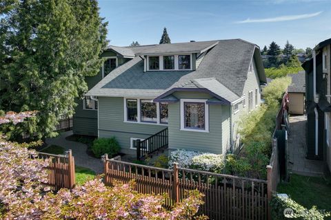 5928 39th Avenue SW Seattle WA 98136