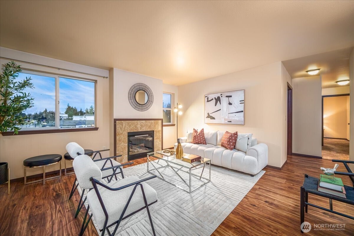 11532 15th Avenue NE 401