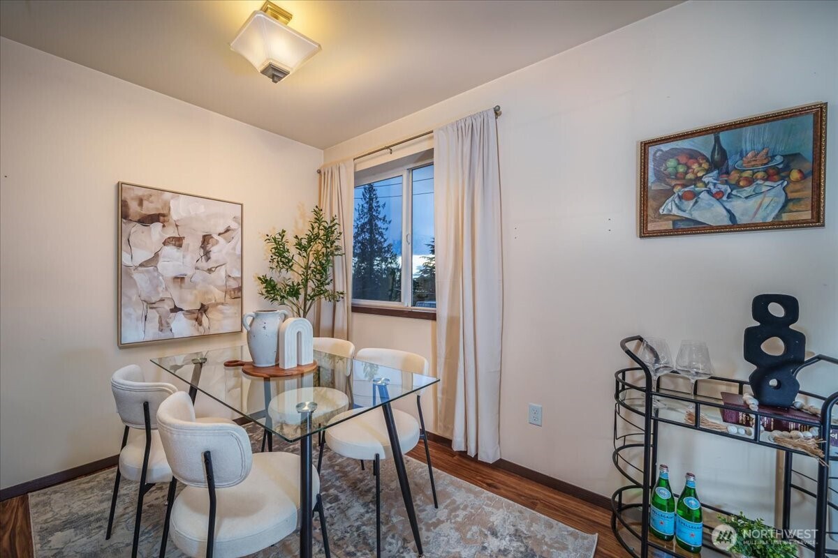 11532 15th Avenue NE 401