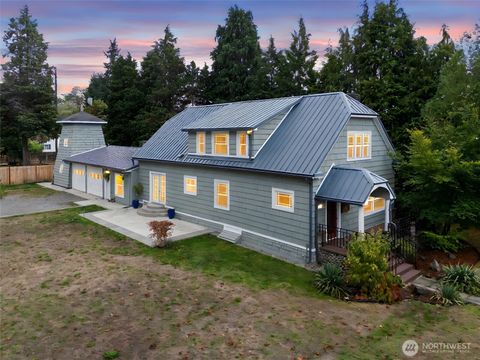 Photo of 1812 N Pearl Street, Centralia, WA 98531 (MLS # 2365353)