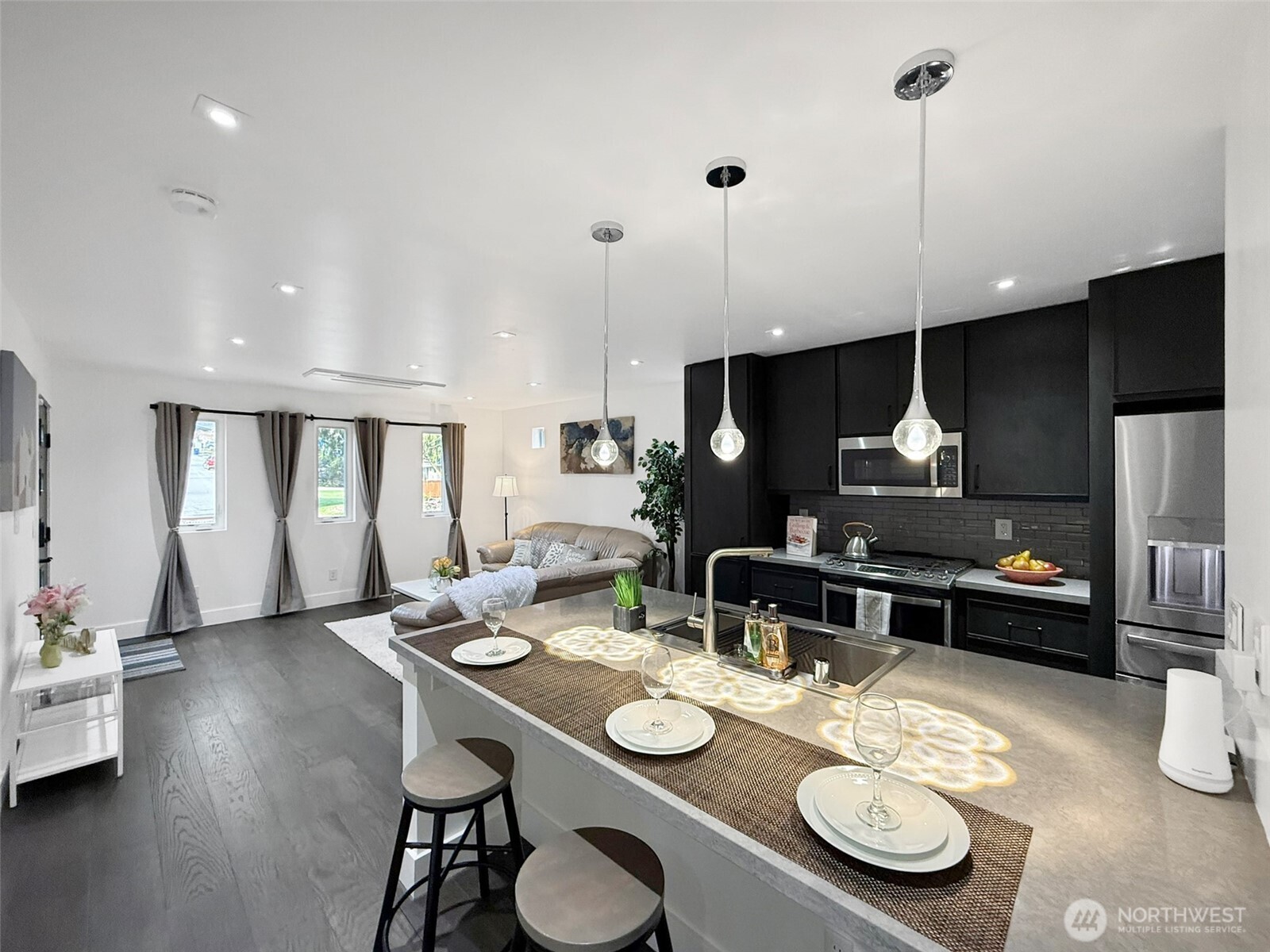 620 Stevens Avenue NW