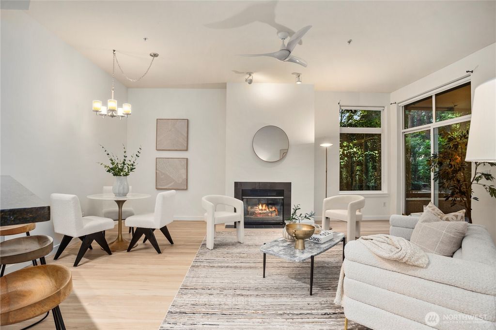 Photo of 511 7th Avenue #103, Kirkland, WA 98033 (MLS # 2520697)