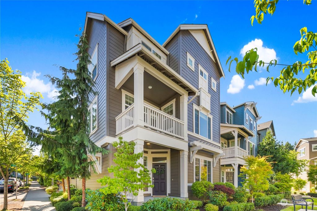 Photo of 303 NE Denny Way, Issaquah, WA 98029 (MLS # 2140063)
