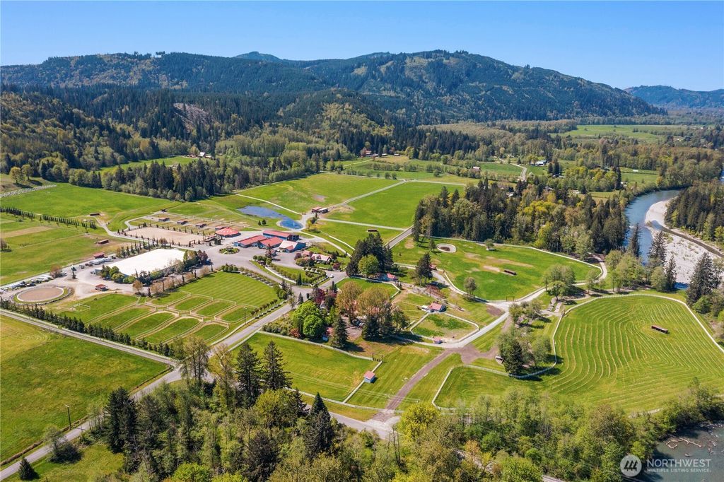 Photo of 21733 Entsminger Road NE, Arlington, WA 98223 (MLS # 2525754)