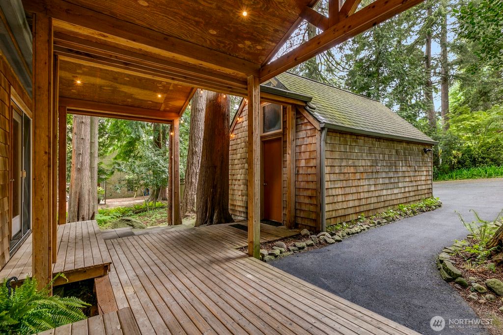 Photo of 8925 50th Avenue W, Mukilteo, WA 98275 (MLS # 2364968)