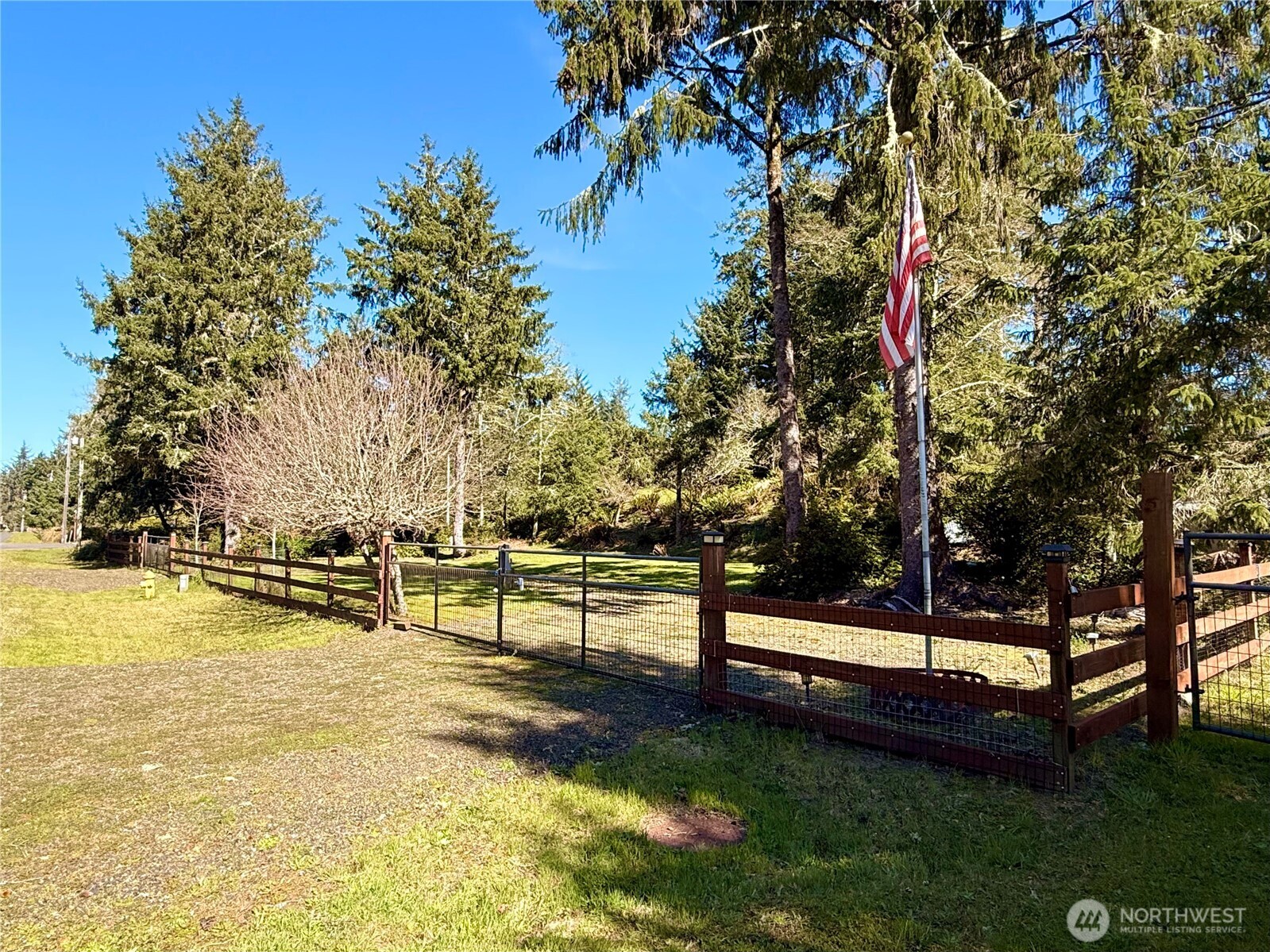 1004 Discovery Avenue SE