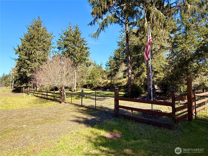 1004 Discovery Avenue SE