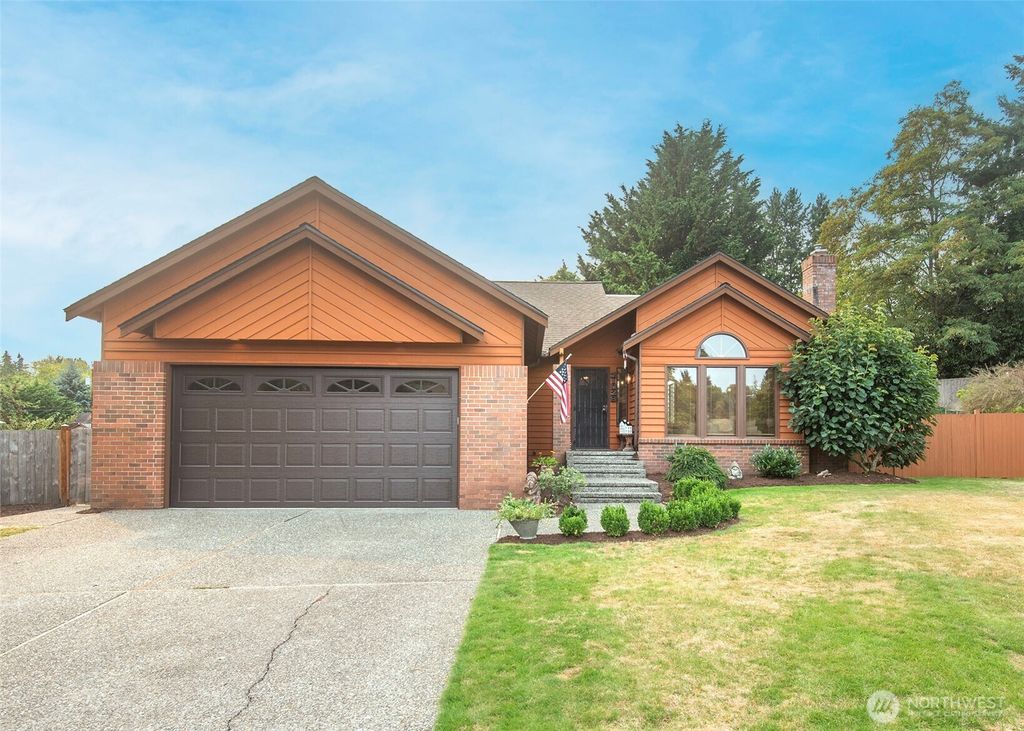 Photo of 21028 36th Place W, Lynnwood, WA 98036 (MLS # 2459746)