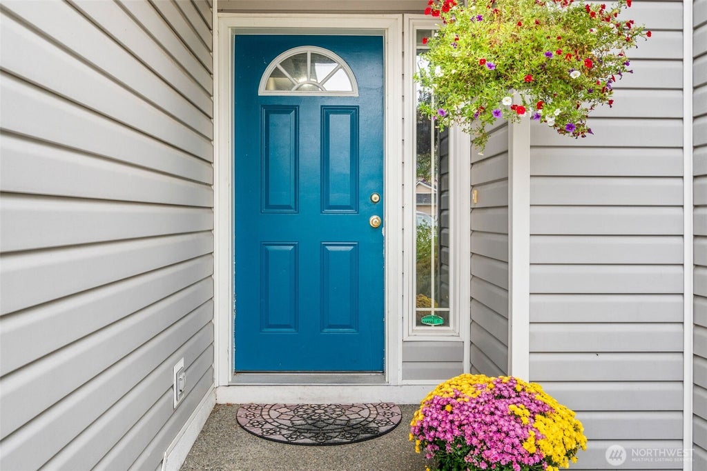 Photo of 16812 118th Avenue Ct E, Puyallup, WA 98374 (MLS # 2575374)